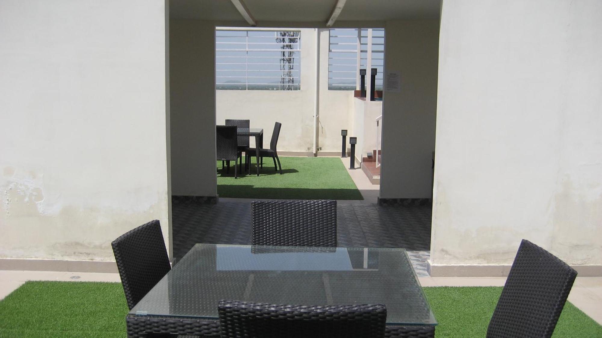 Starlit Suites Neemrana Buitenkant foto