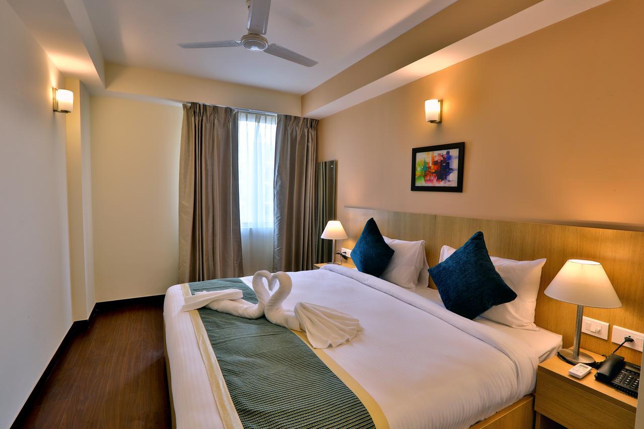 Starlit Suites Neemrana Buitenkant foto