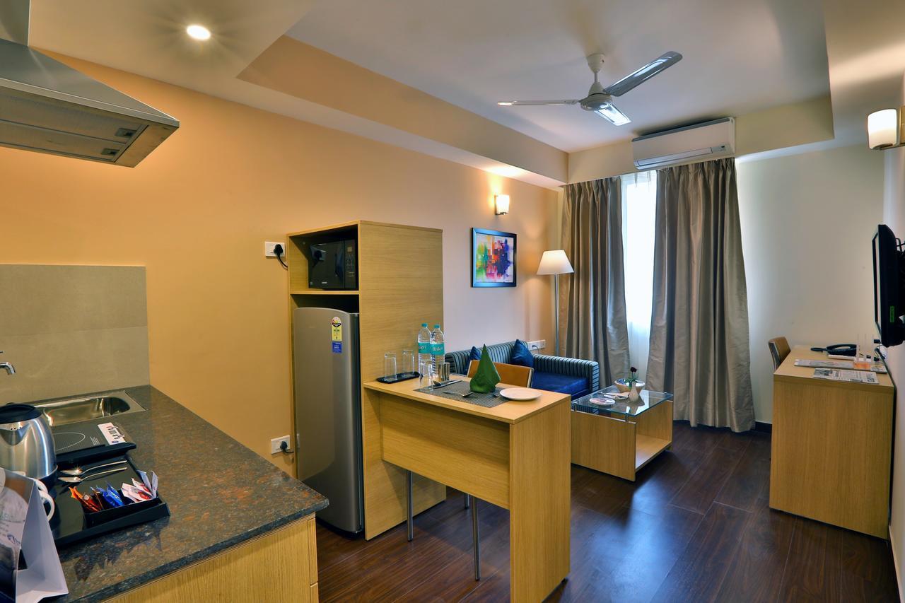 Starlit Suites Neemrana Buitenkant foto