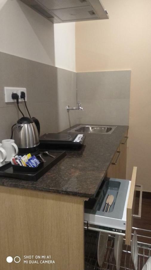 Starlit Suites Neemrana Buitenkant foto