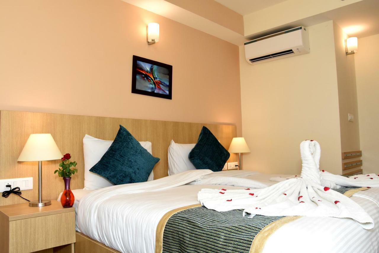 Starlit Suites Neemrana Buitenkant foto