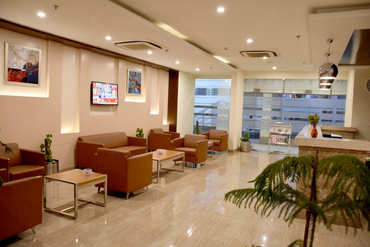 Starlit Suites Neemrana Buitenkant foto