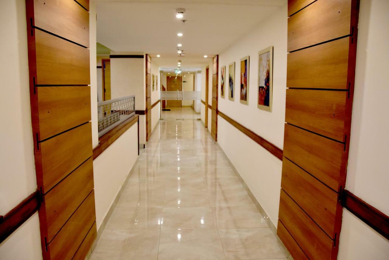 Starlit Suites Neemrana Buitenkant foto