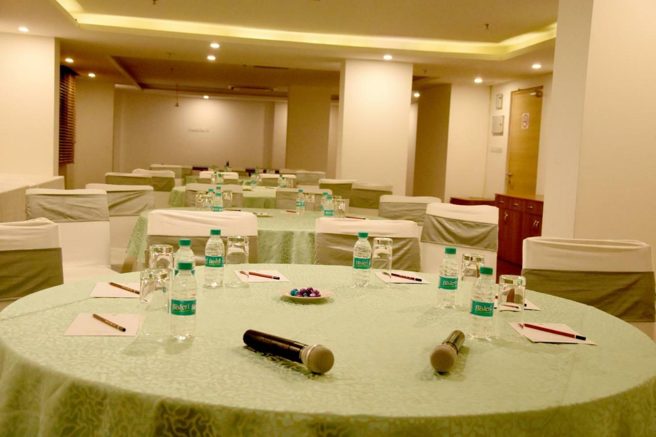 Starlit Suites Neemrana Buitenkant foto